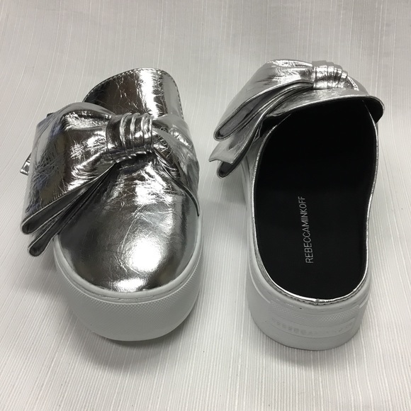 REBECCA MINKOFF New Silver Slide On Shoes - Picture 3 of 7